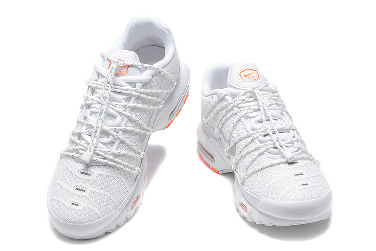 NIKE AIR MAX PLUS UTILITY SAFETY x ORANGE PURE PLATINUM