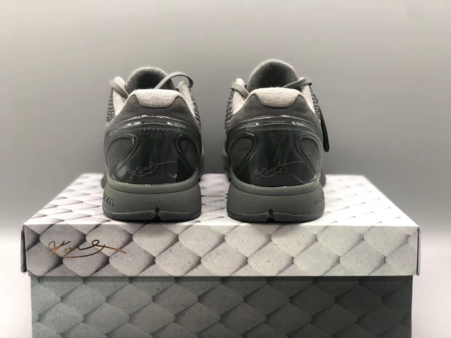 NIKE KOBE 6 PROTRO x FADE TO BLACK