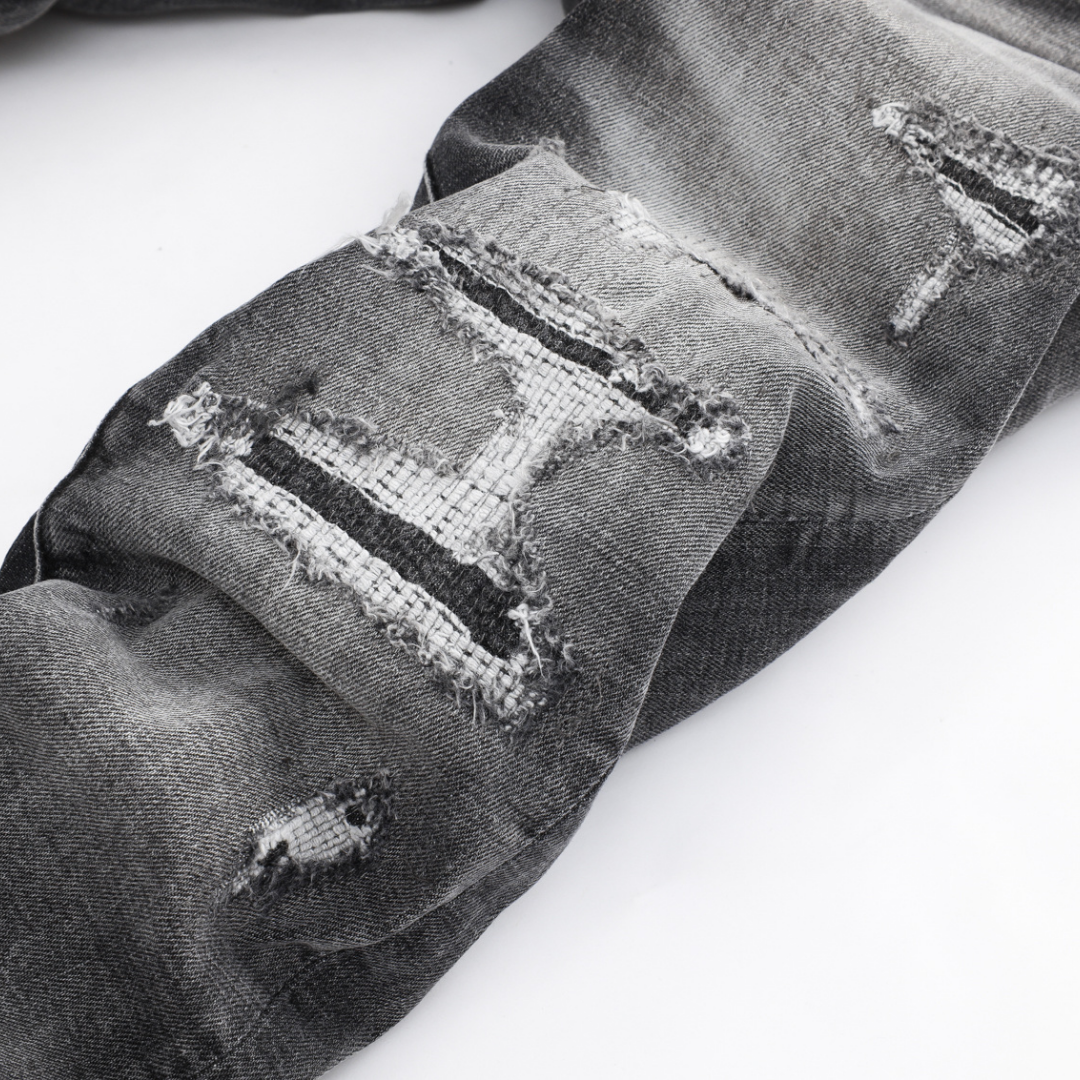 Amr Staggered Grey Logo Jeans