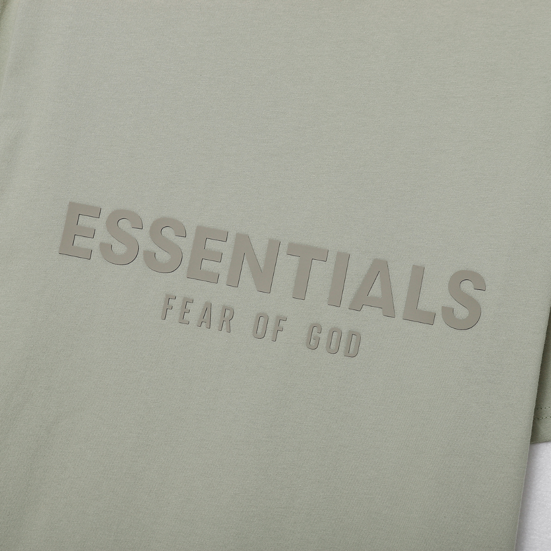 Essentials T-shirt