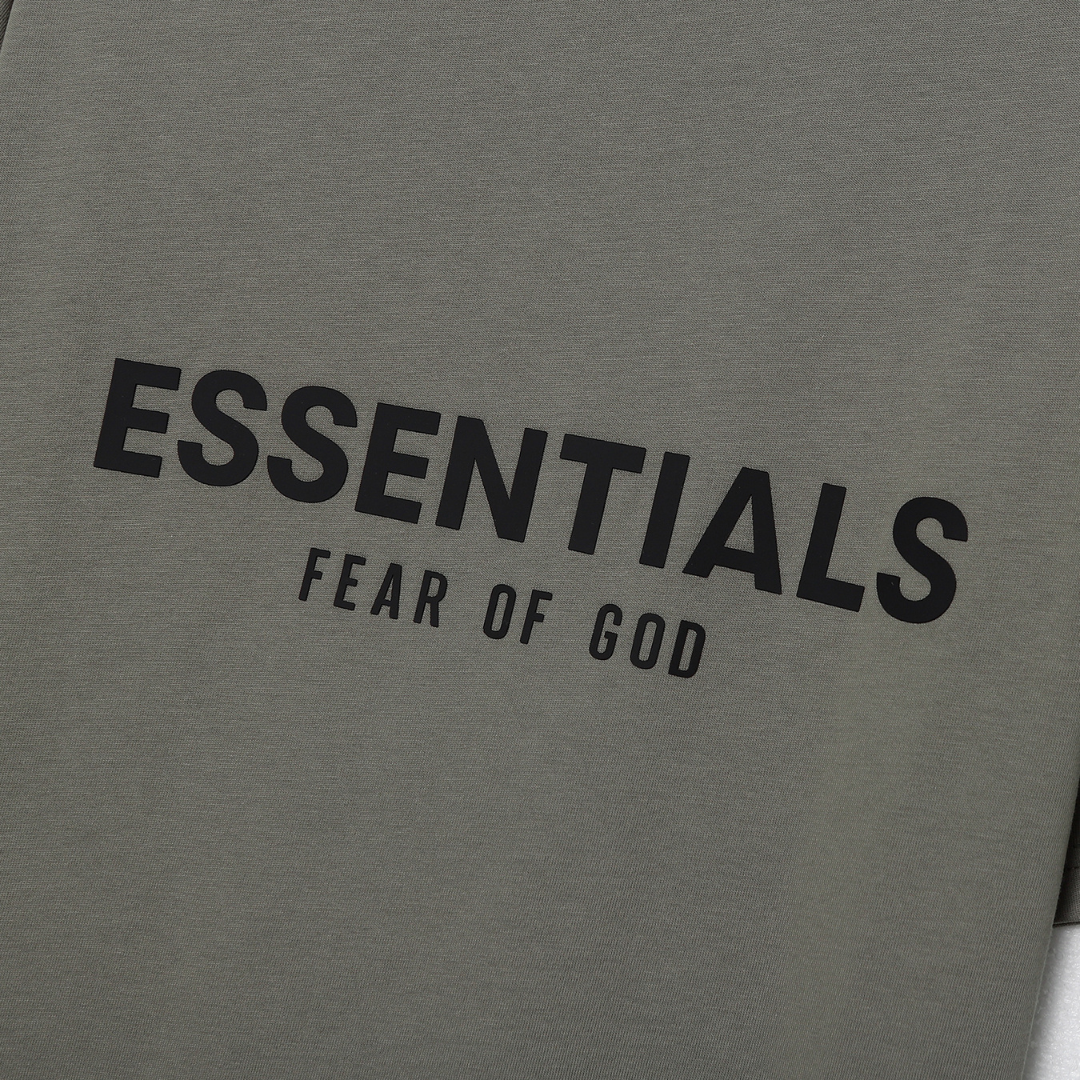 Essentials T-shirt