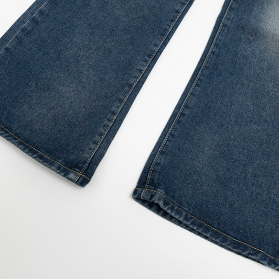 Gallery Dpt. Flared Jeans