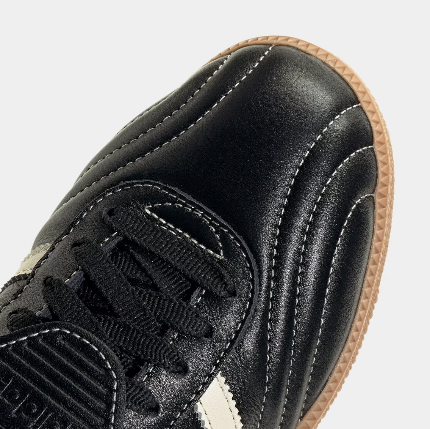 Samba LT Womens Lifestyle Shoes (Core Black/Cream White/Gum)