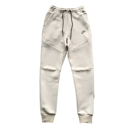 NIKE TECH FLEECE HOODIE x OLIVE GREY/ENIGMA STONE