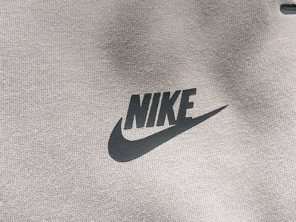 NIKE TECH FLEECE HOODIE x OLIVE GREY/ENIGMA STONE