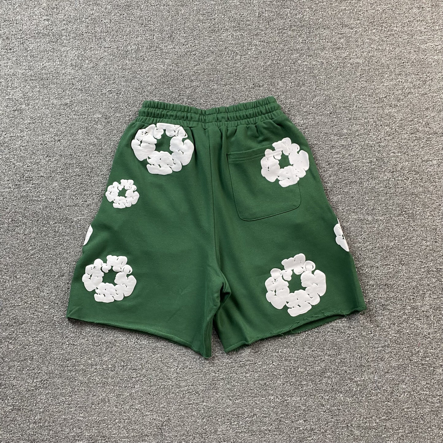 DENIM TEARS COTTON WREATH SHORTS GREEN
