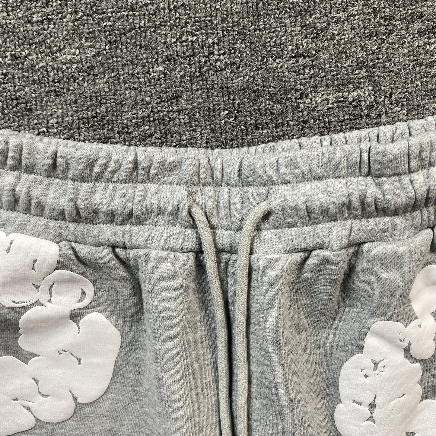 DENIM TEARS COTTON WREATH SHORTS GREY