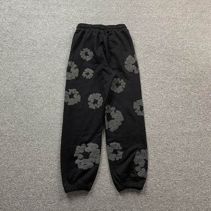 DENIM TEARS COTTON WREATH SWEATPANTS MONOCHROME BLACK