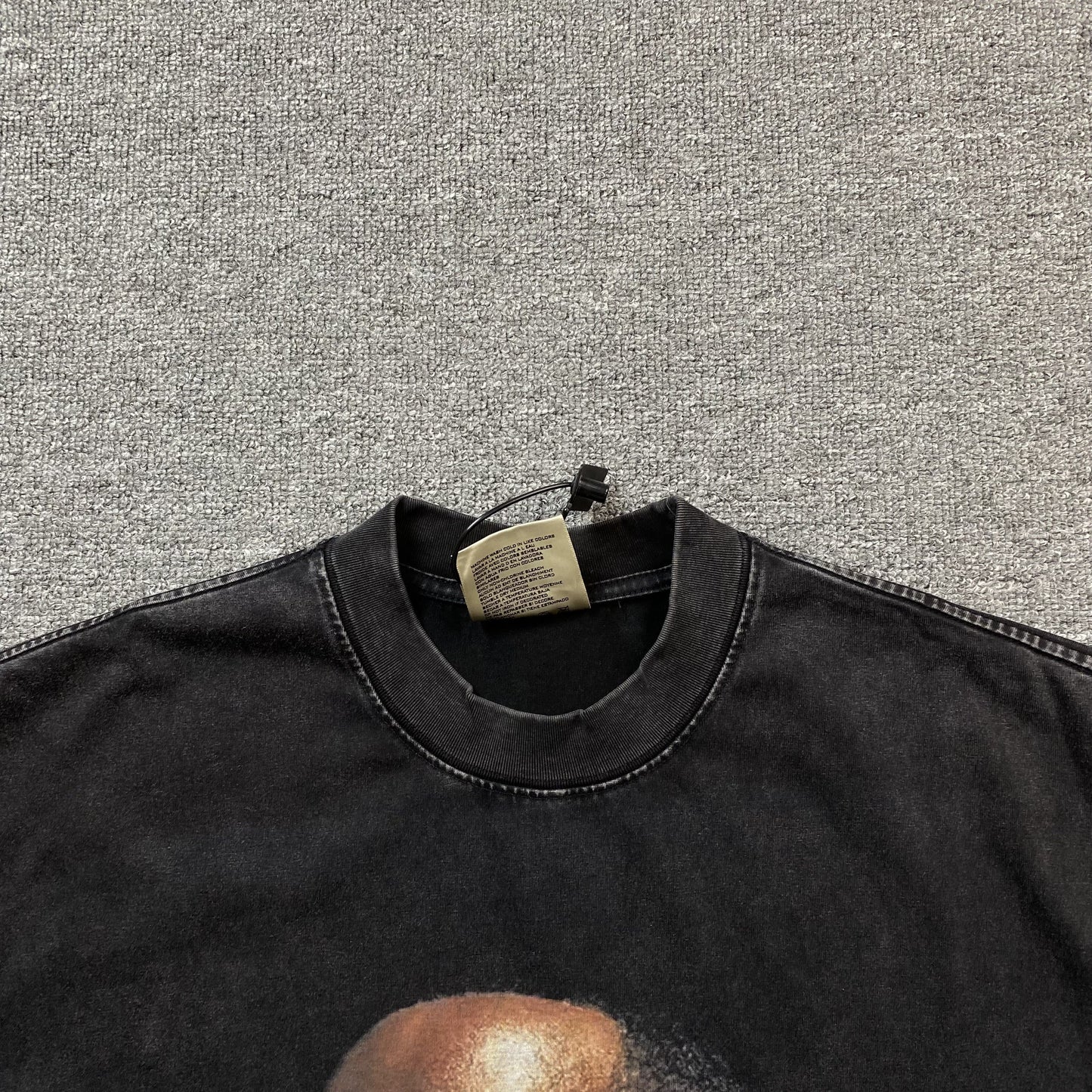 LEBRON JAMES VINTAGE GRAPHIC TEE DARK GREY