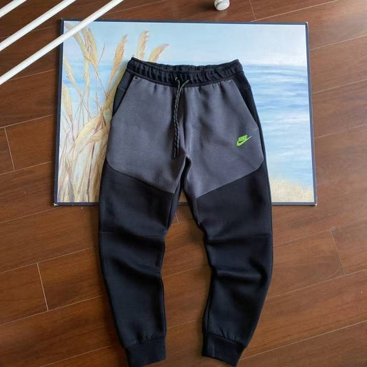 NIKE TECH FLEECE PANTS x Black and Grey