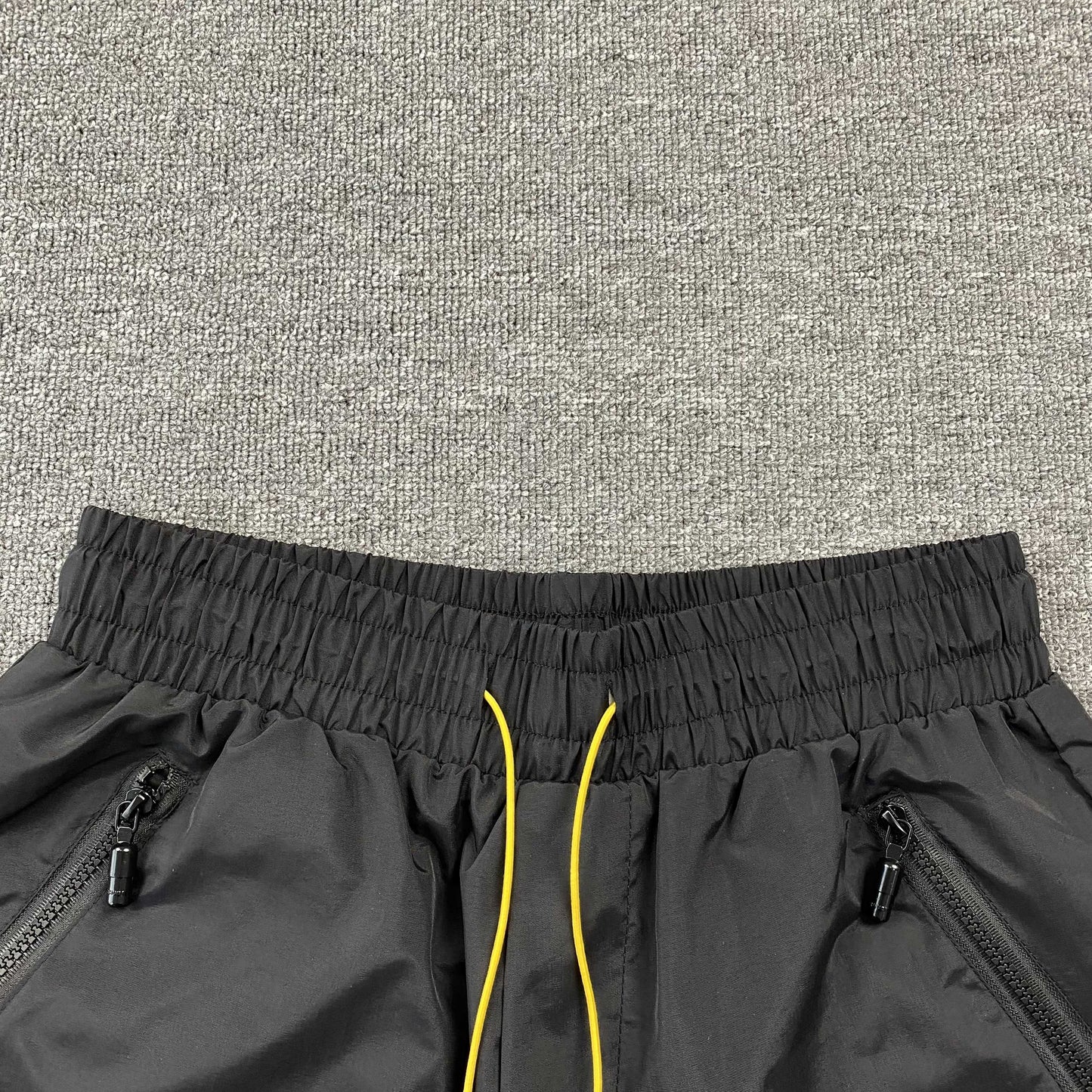 RHUDE RH LOGO SHORTS BLACK ON BLACK