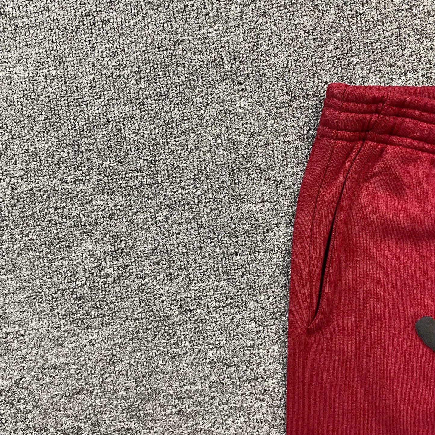 SP5DER VVS SWEATPANTS RED