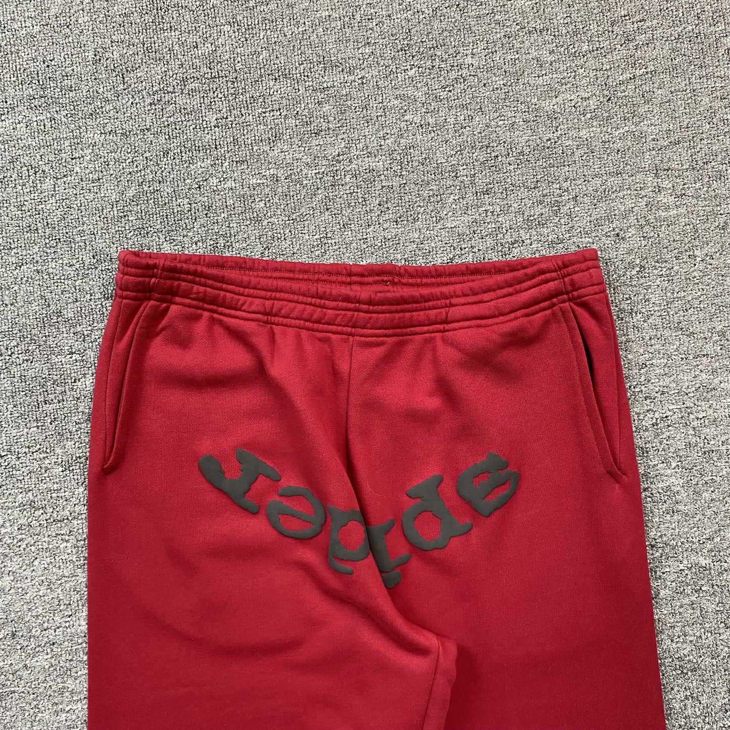 SP5DER VVS SWEATPANTS RED