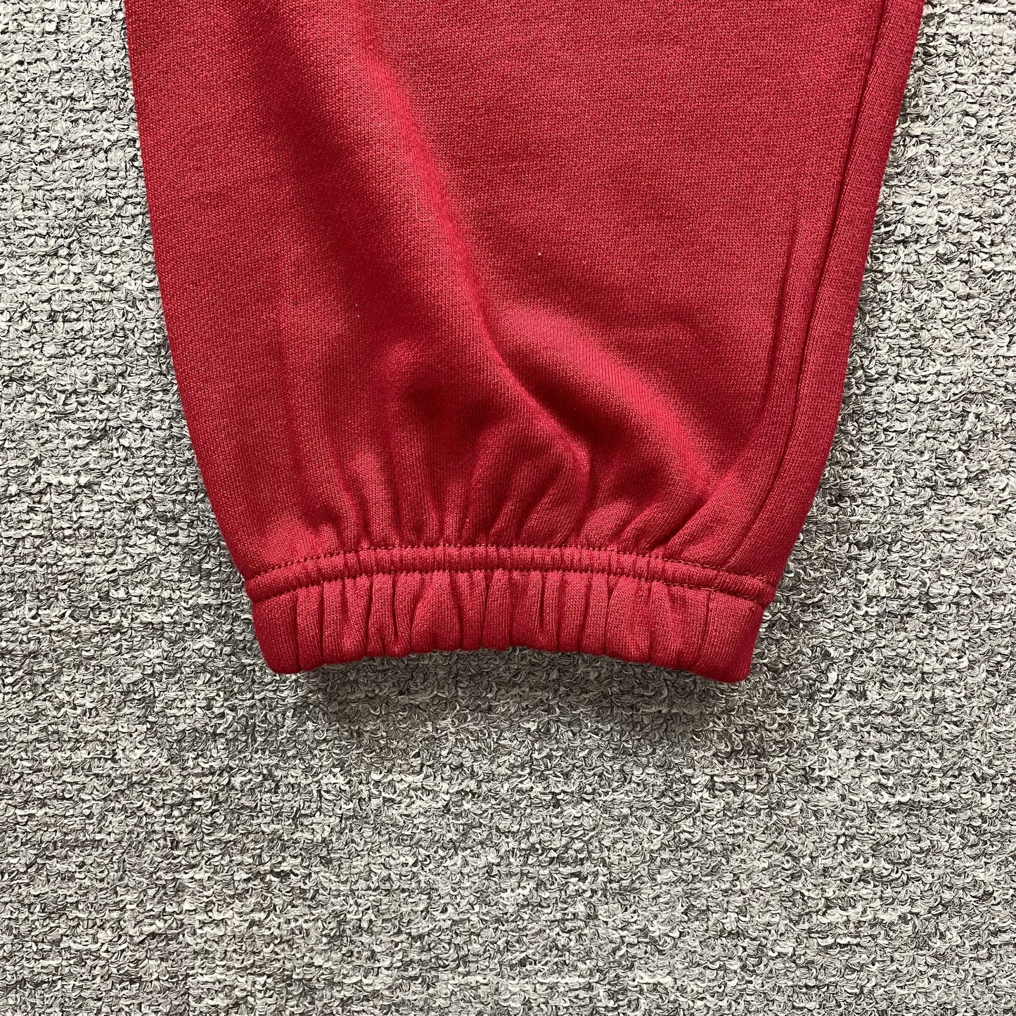SP5DER VVS SWEATPANTS RED