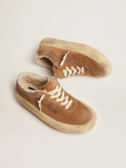 Women's Space-star Shoes In Tobacco-colored Suede With Shearling Lining
