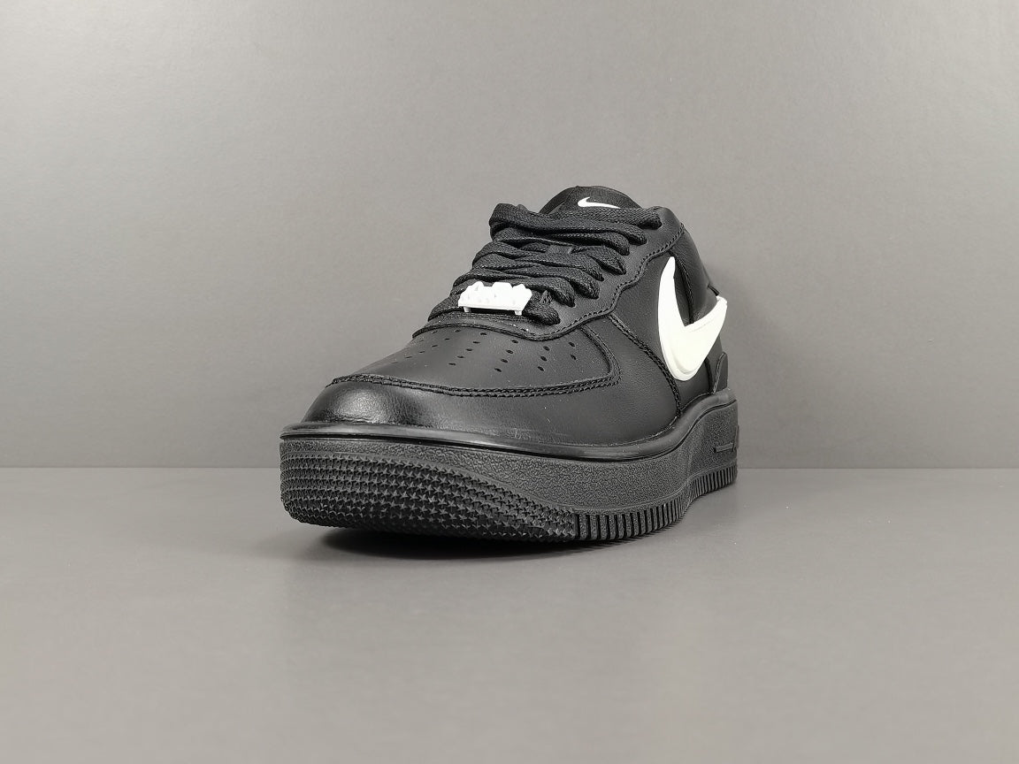 AIR FORCE 1 x AMBUSH BLACK