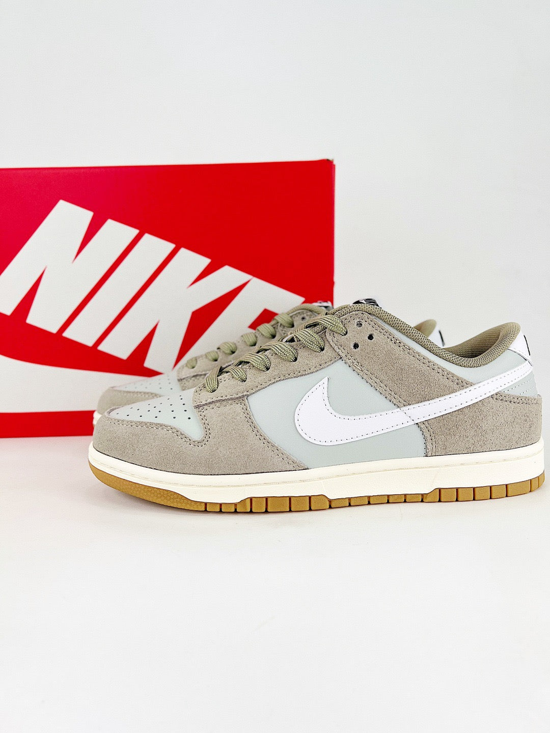 JORDAN 1 LOW x YEAR OF THE RABBIT