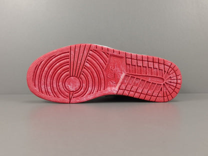 JORDAN 1 RETRO HIGH x CHICAGO LOST & FOUND