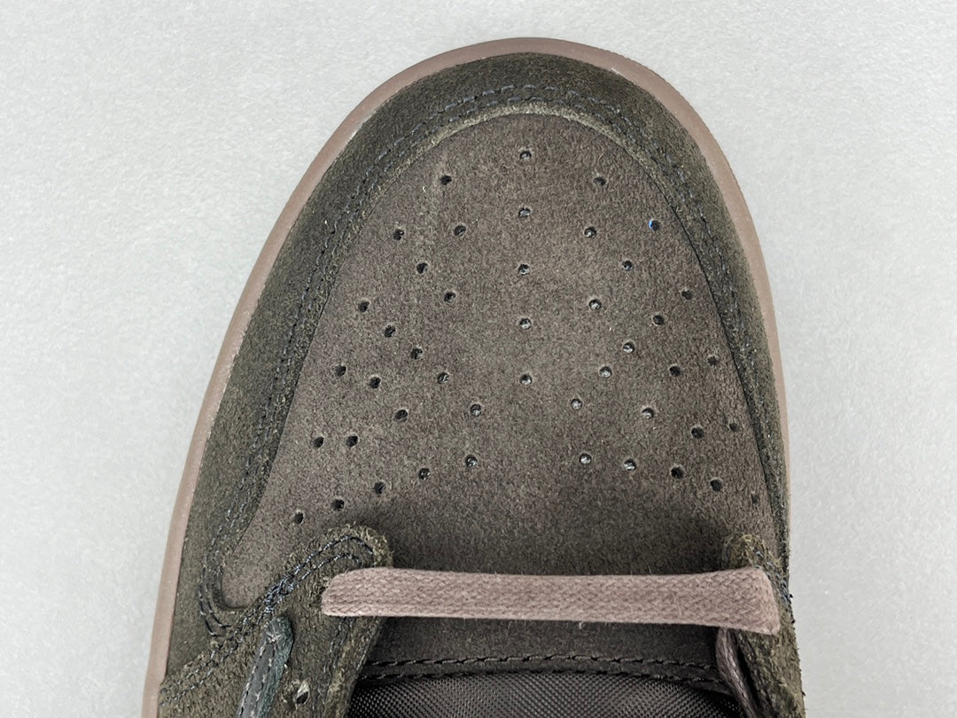 JORDAN 1 RETRO LOW OG SP x TRAVIS SCOTT VELVET BROWN