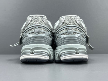 NEW BALANCE 1906A x CONCRETE SILVER