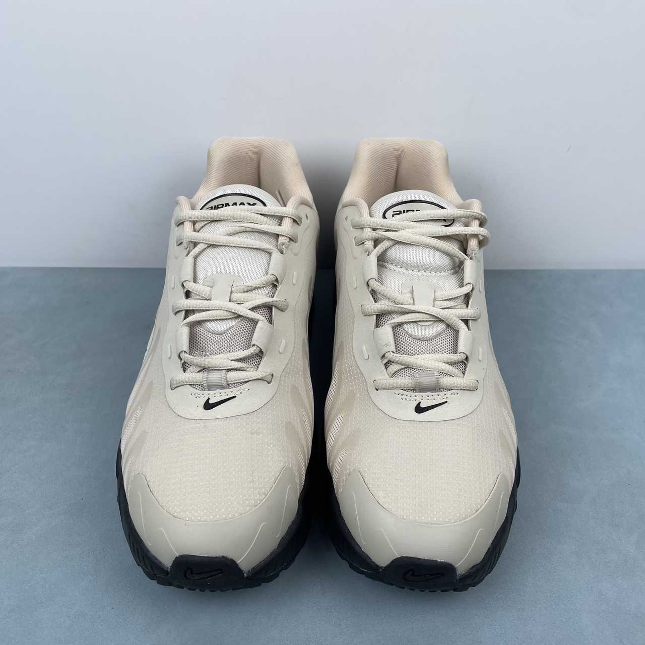 NIKE AIR MAX DN8 x FOSSIL BLACK