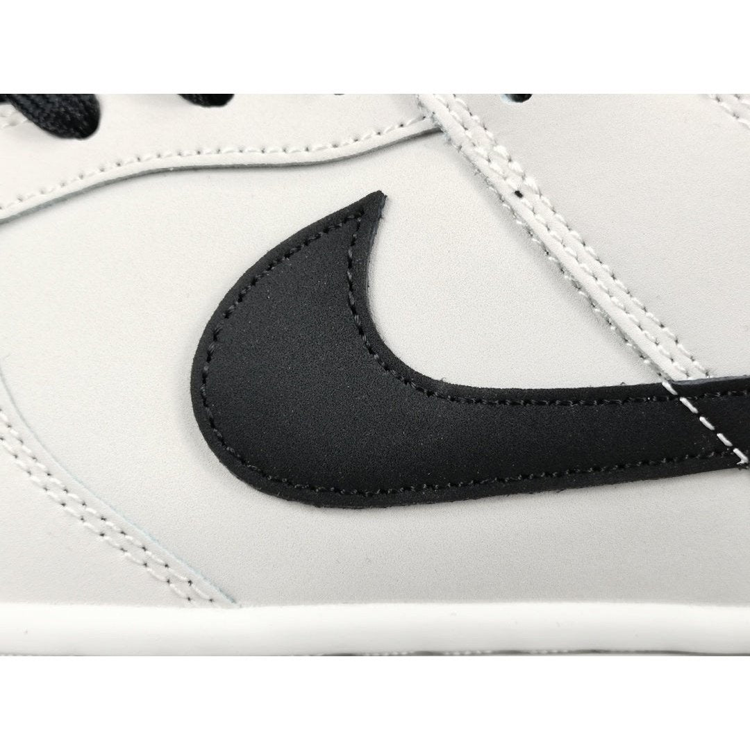 NIKE DUNK LOW x AE86