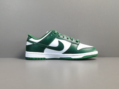 NIKE DUNK x MICHIGAN STATE