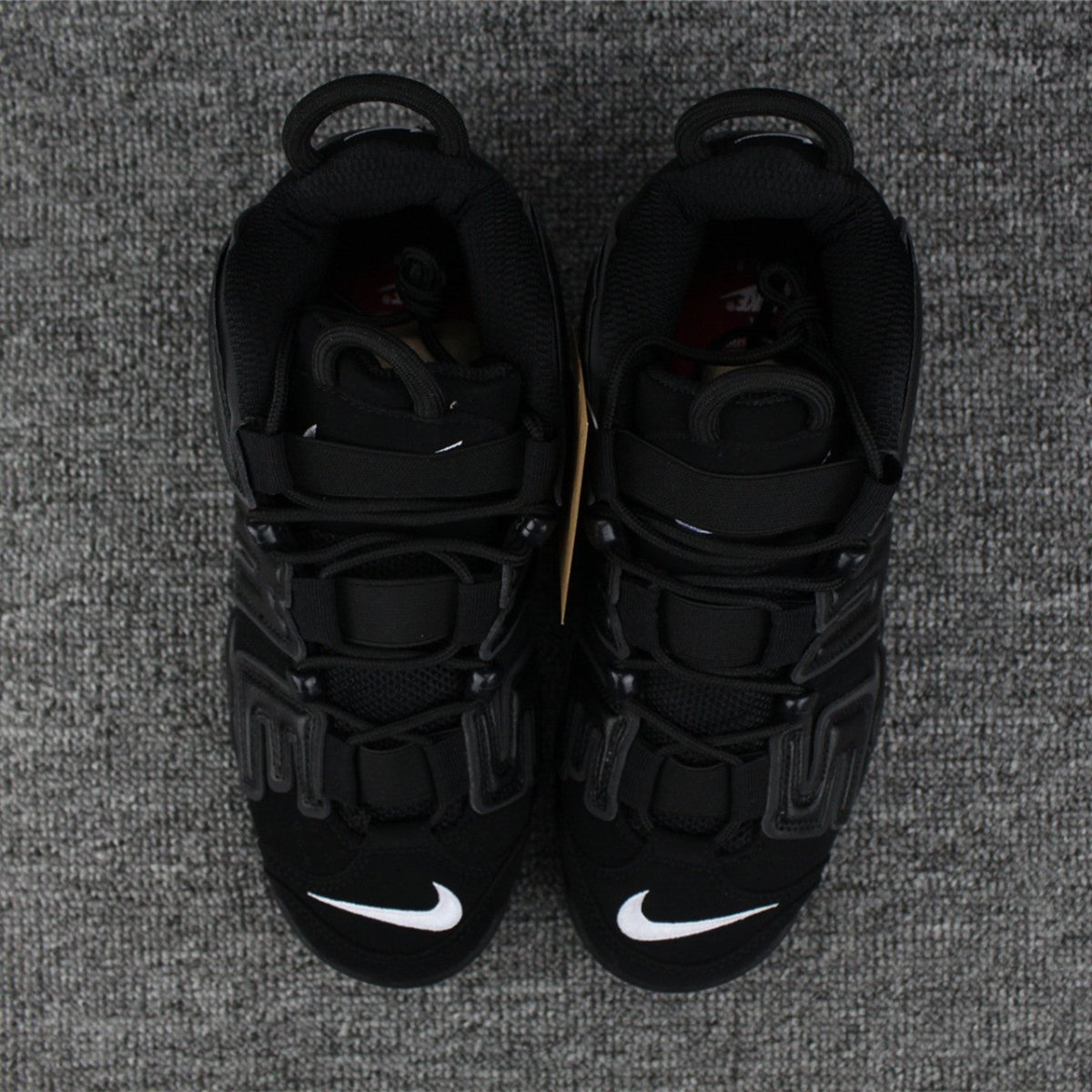 NIKE UPTEMPO x SUPREME SUPTEMPO BLACK