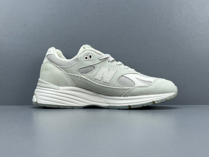 STONE ISLAND x 991v2 MADE IN ENGLAND GHOST PACK BEIGE