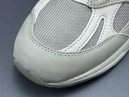 STONE ISLAND x 991v2 MADE IN ENGLAND GHOST PACK BEIGE