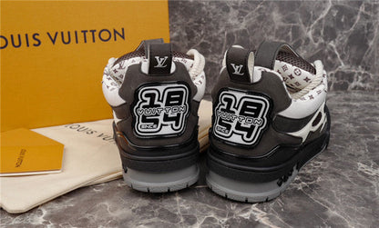 LOUIS VUITTON LV SKATE SNEAKER WHITE BLACK