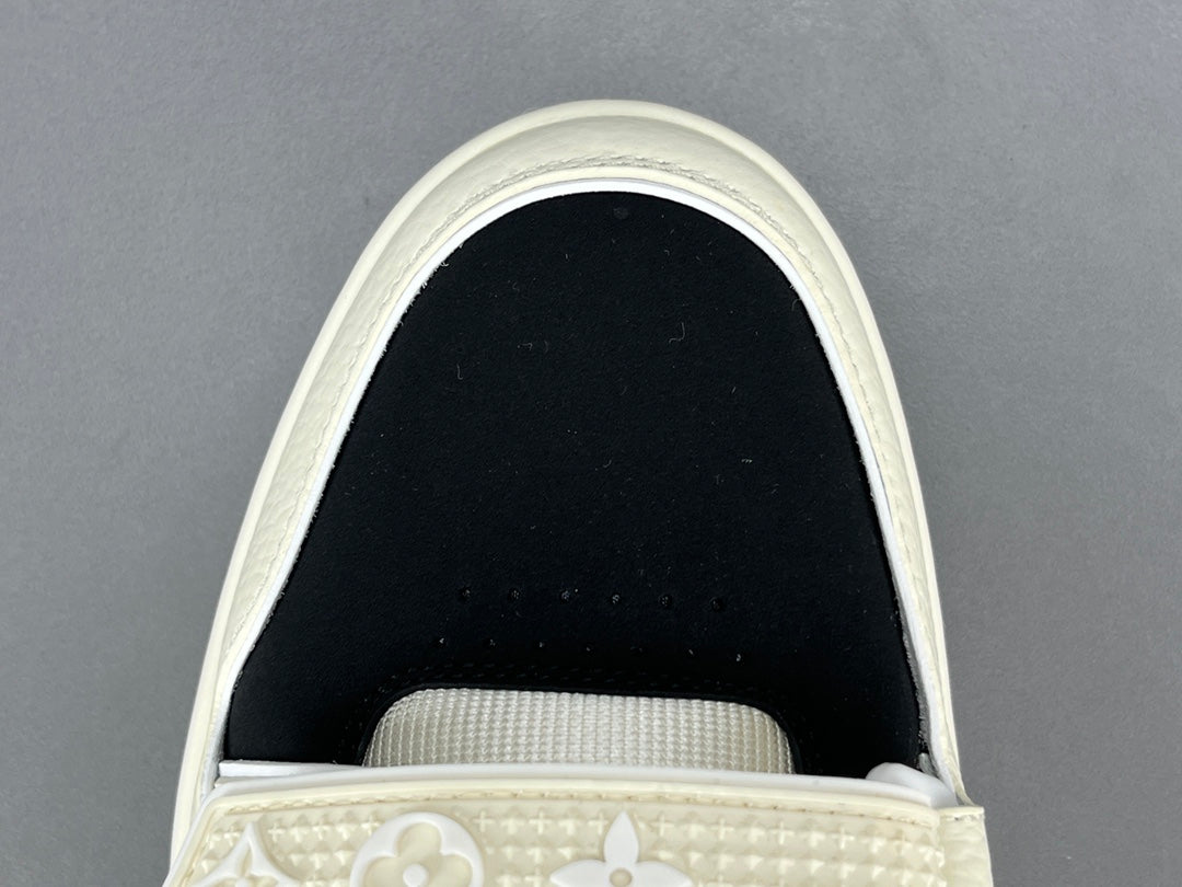 LOUIS VUITTON LV TRAINER SNEAKER