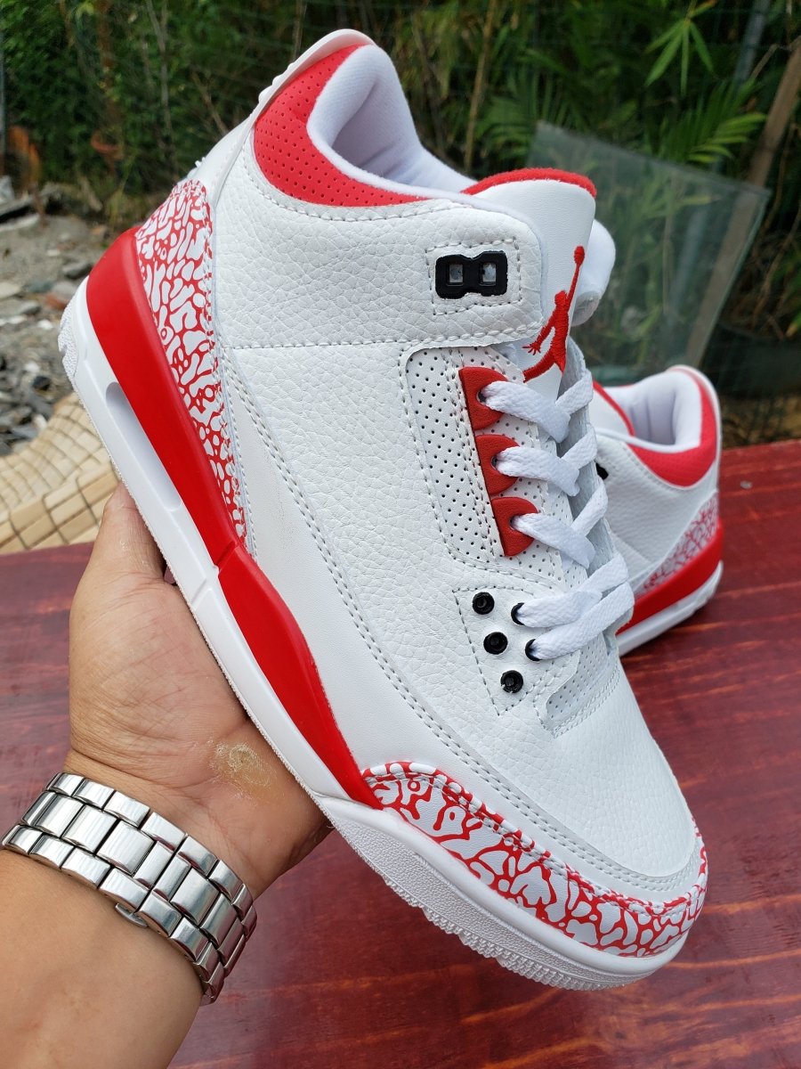 JORDAN 3 RETRO x TOKYO FIRE RED