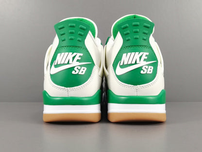 JORDAN 4 x PINE GREEN