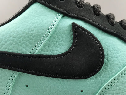 NIKE AIR FORCE 1 x TIFFANY & CO.1837 (FRIENDS AND FAMILY)