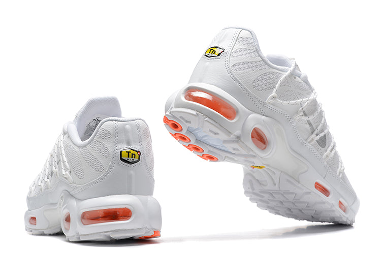 NIKE AIR MAX PLUS UTILITY SAFETY x ORANGE PURE PLATINUM
