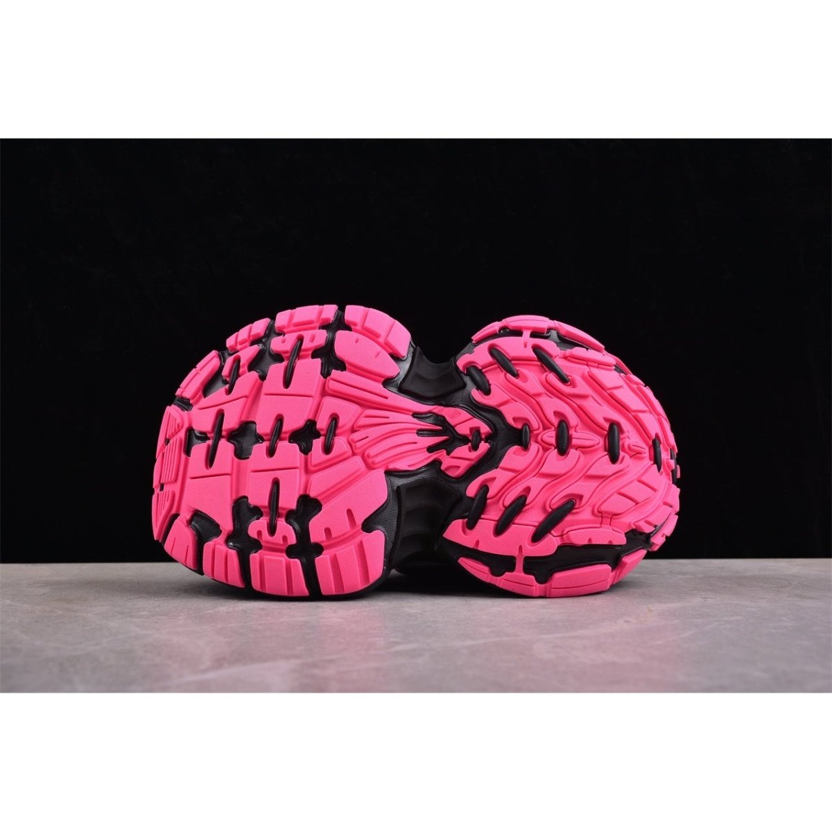 BALENCIAGA 10XL x GREY PINK BLACK