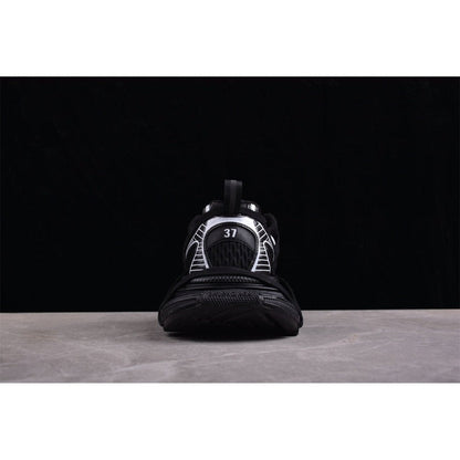 BALENCIAGA 3XL x BLACK WHITE