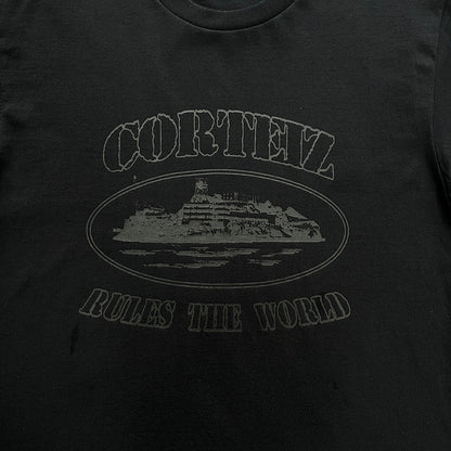 CORTEIZ OG ALCATRAZ TEE TRIPLE BLACK