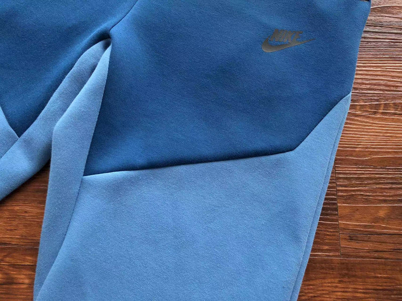 NIKE TECH FLEECE PANTS x DUTCH BLUE/COURT BLUE