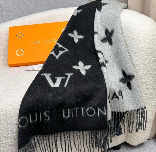 LV SCARF BLACK