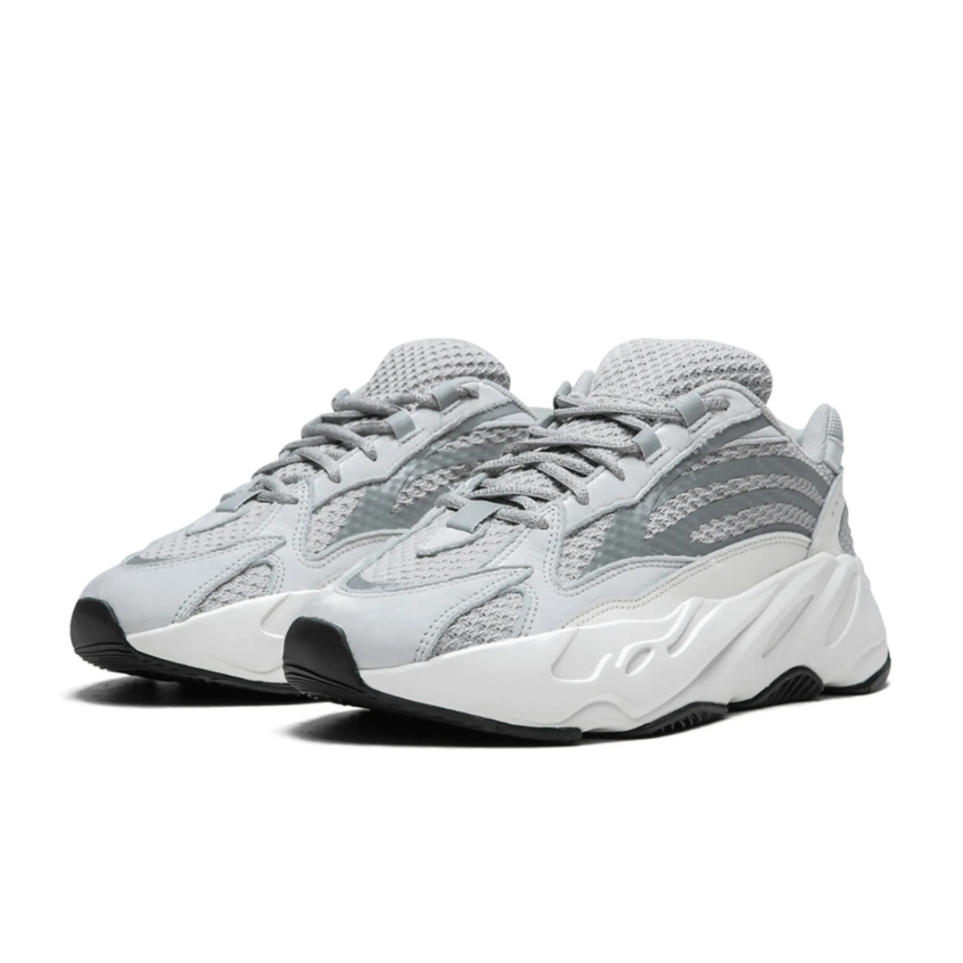 YZY - 700 V2 "Static"