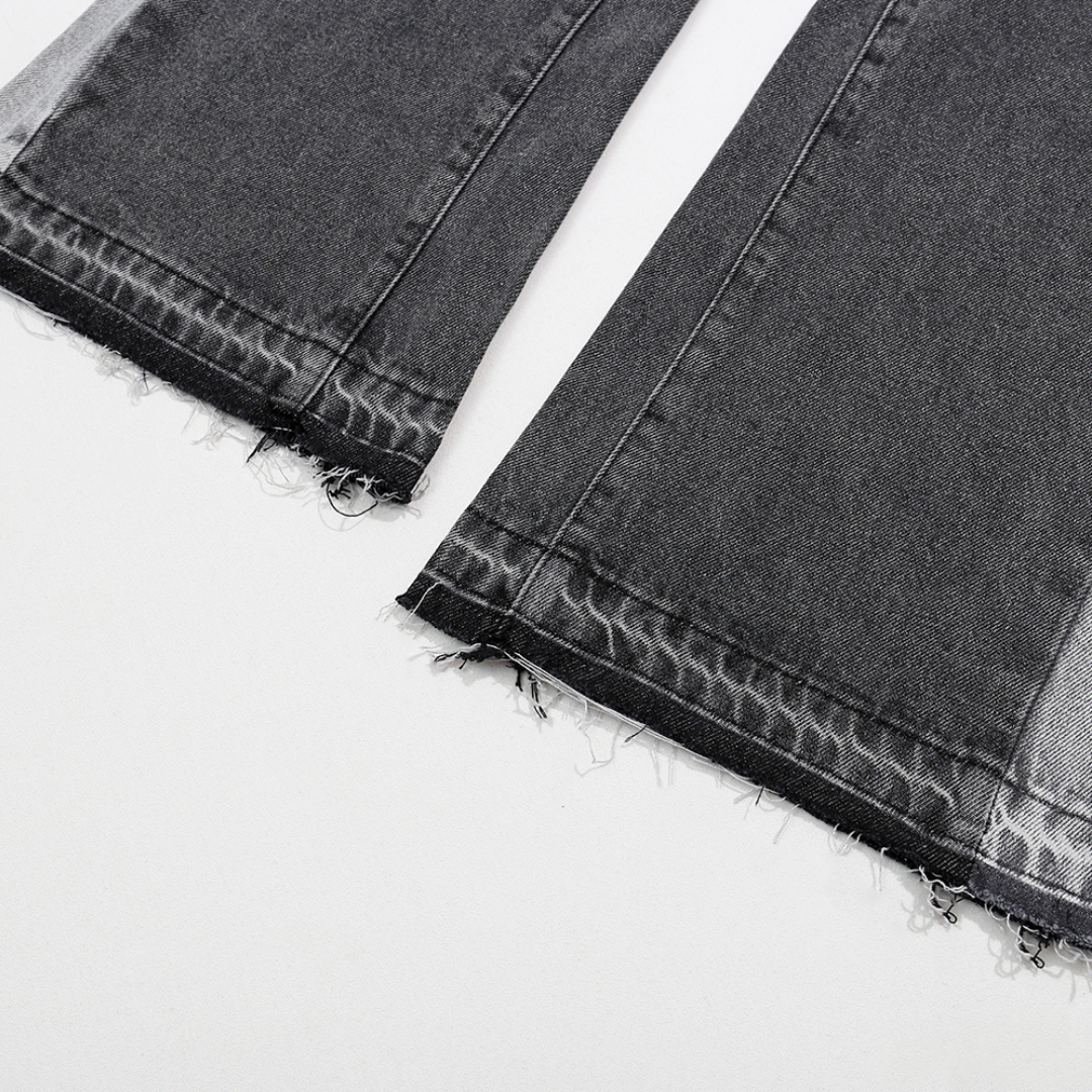 Gallery Dpt. Flared Jeans