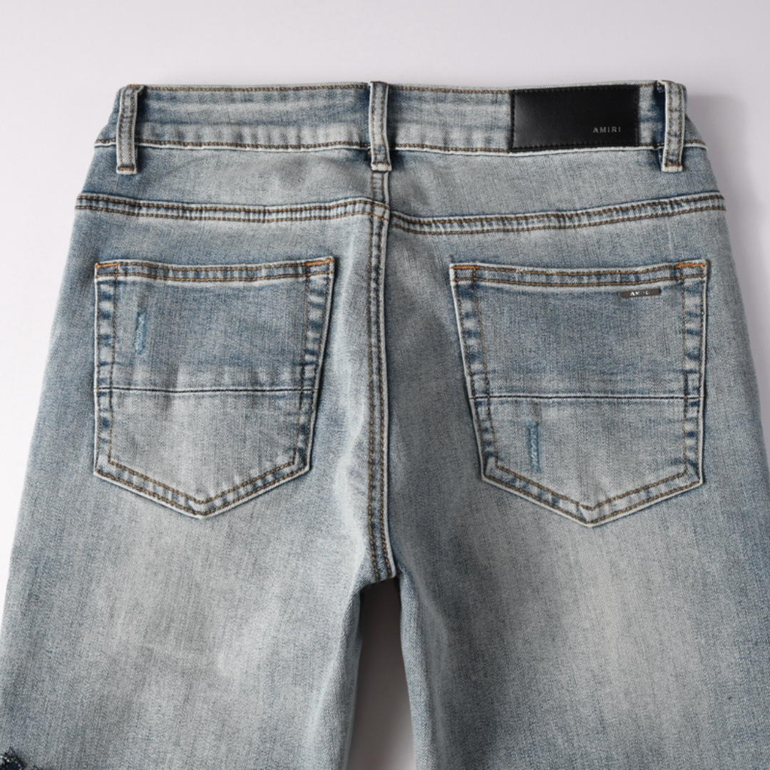 101_c14595f9-27c3-4e80-bcb6-7696878c6dcb