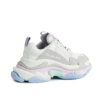 9_4a054a91-5359-470f-a795-3a1136572e4f