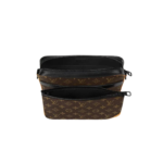 12_cf7cf731-a83d-464c-82ff-a65435887996