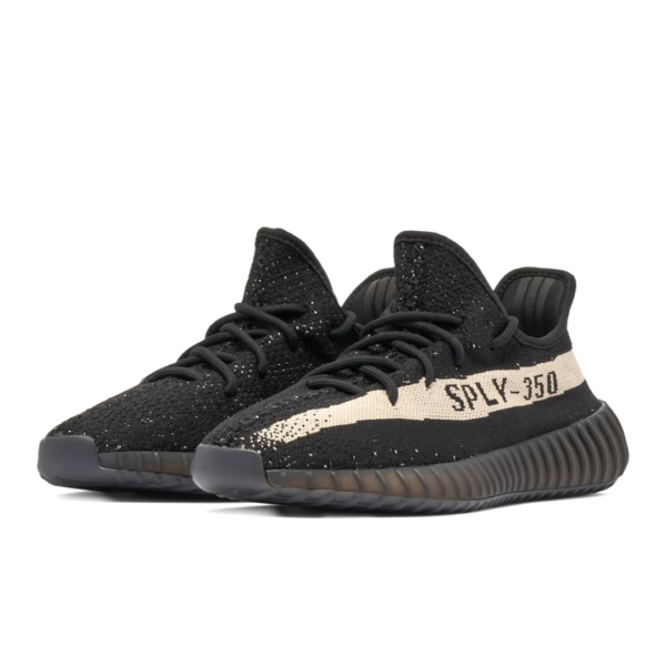 Yeezy Sneakers - Premium Streetwear Sneakers