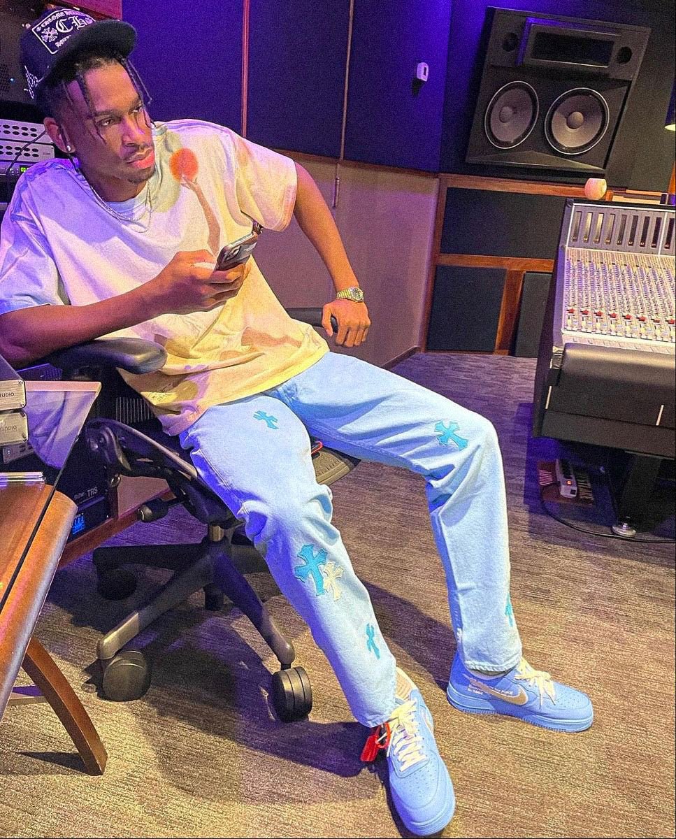 35ECD25A-1A7D-438E-896A-682AABB6418F