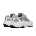 35_f0452c77-1b10-47d4-aecd-60b0fa02a211