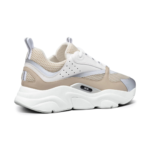 4_8b82c4a2-ee5d-46b7-94eb-82bc95f1fd90